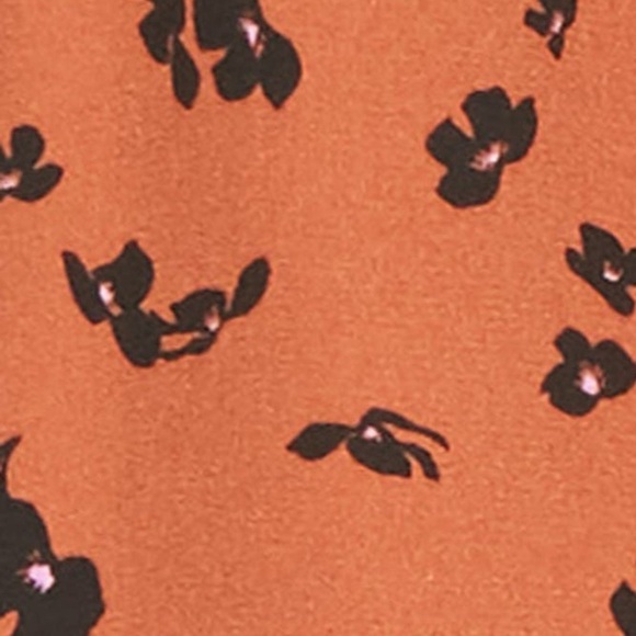 NWT Nordstrom Leith Floral Print Blazer in a rust/orange and black
Size Medium - Picture 4 of 10